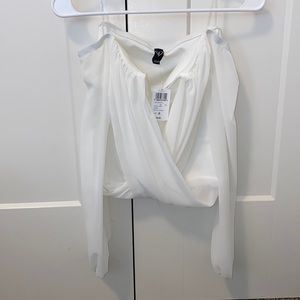 White long sleeve blouse
